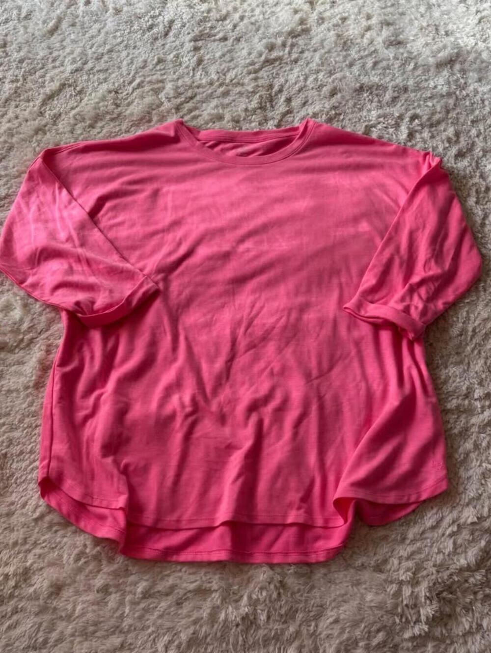 crown & ivy (XXL) Bright Pink Relaxed 3/4 length Sleeve Tee